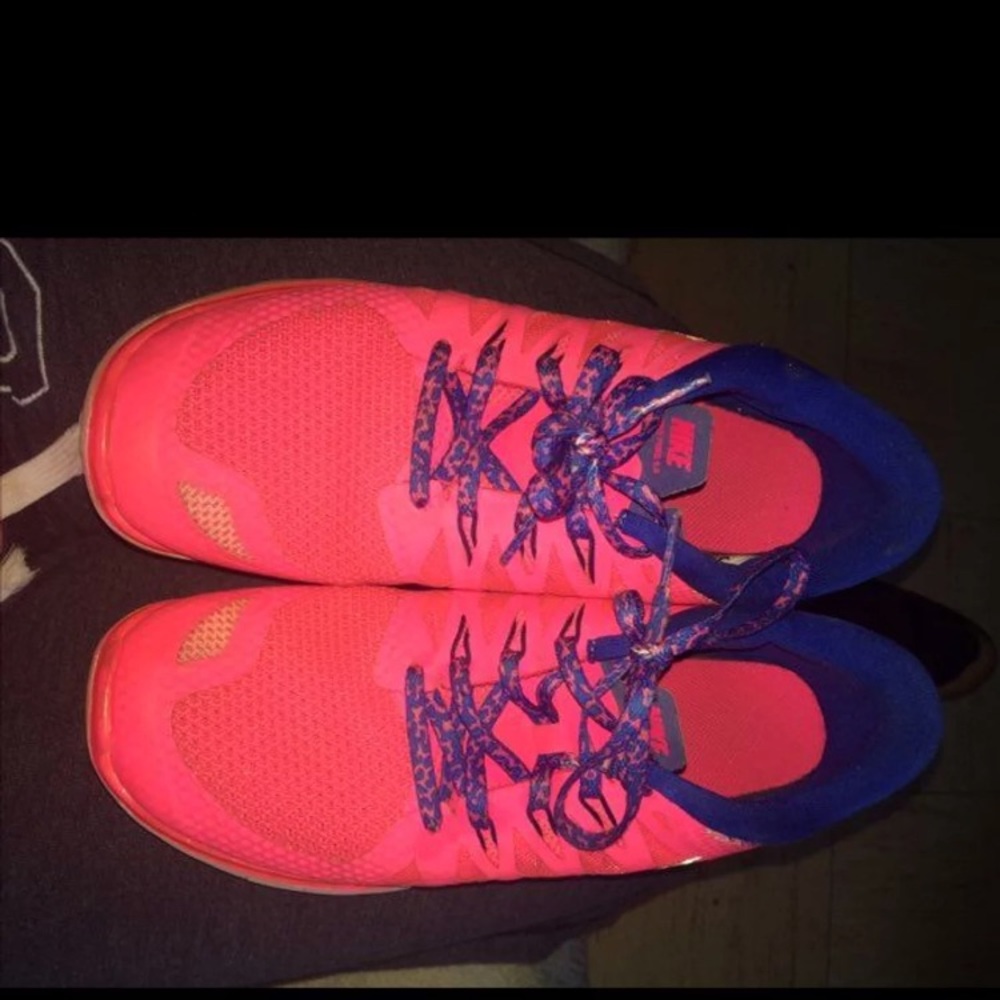 Hot Pink Nike Free Run Running Shoes